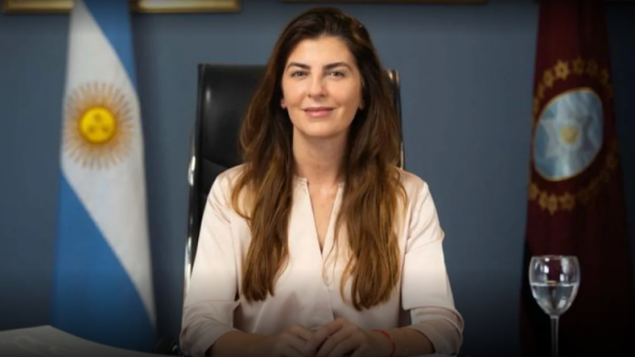 Screenshot 2021-10-26 at 01-28-09 Bettina Romero Voy a ordenar de una vez el centro para poder vivir tranquilos