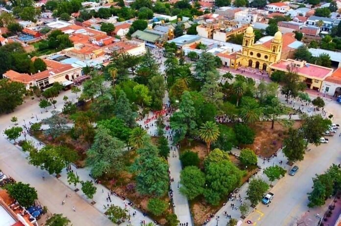 multimedia.normal.a06864ba7528b141.6e7565766120706c617a6120436166617961746520335f6e6f726d616c2e6a7067